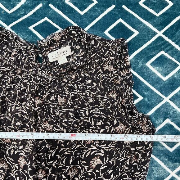 Velvet by Graham & Spencer Black Floral Print Midi Dress Tie Waist Ruffled Small - Picture 13 of 14